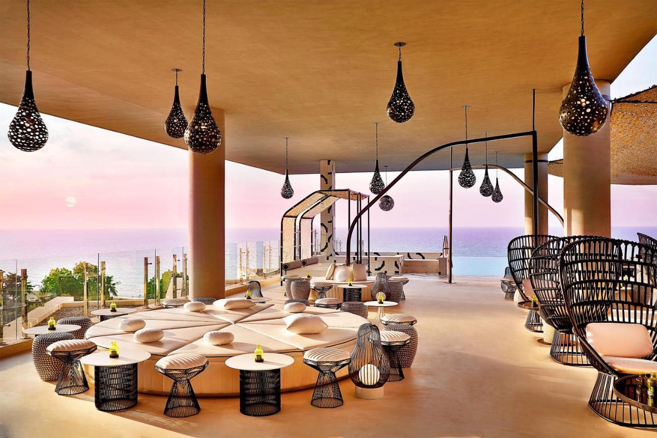 Готель W Маскат Екстер'єр фото The Beach Club